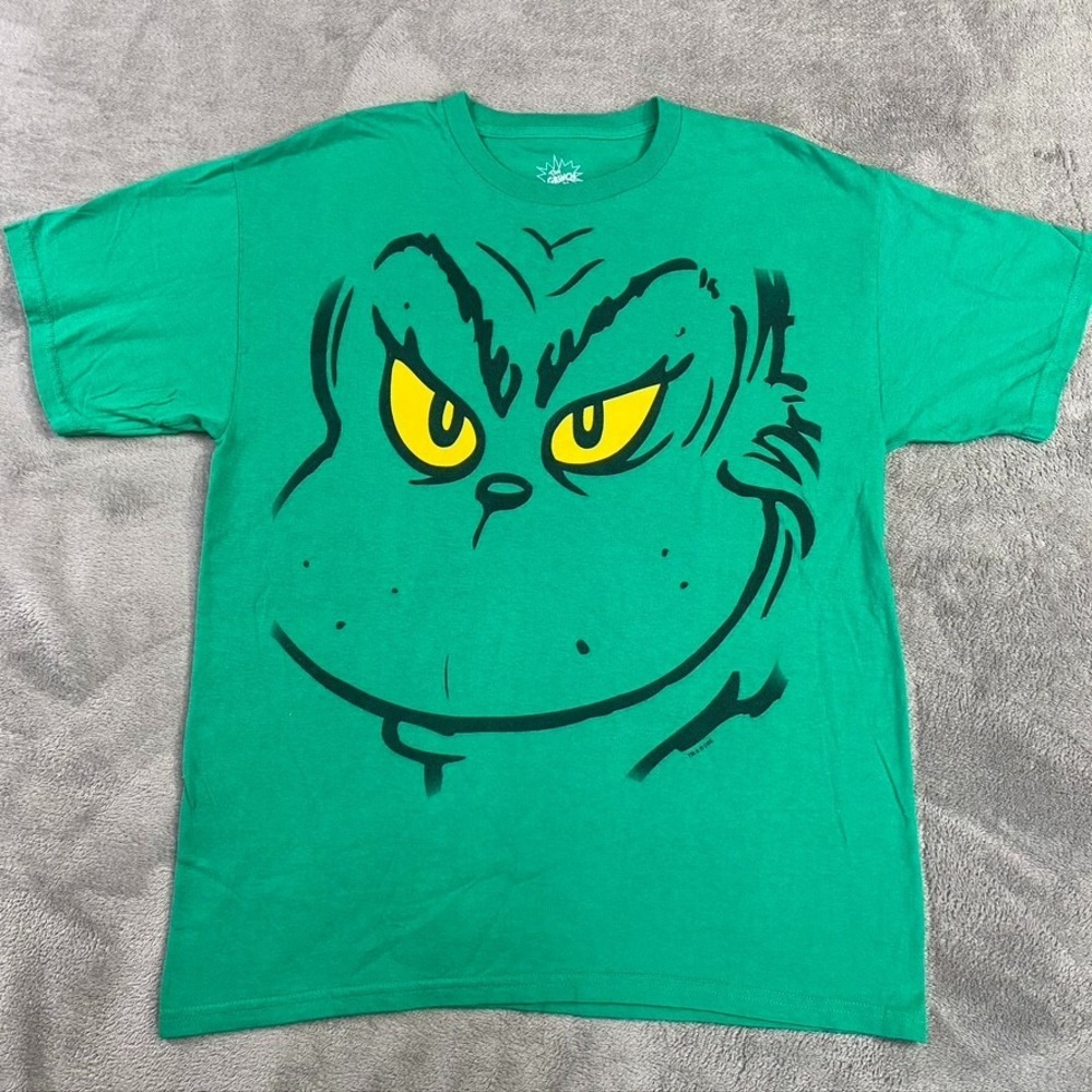 The Grinch Shirt L Face Graphic Green Short Sleeve TShirt Christmassy Dr Seuss
